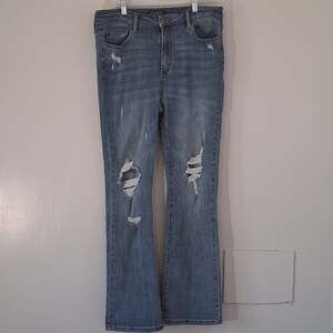 Judy Blue High-Waisted Distressed Flare Jeans | Size 15/32